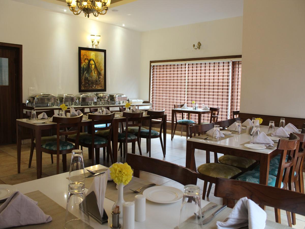 Oyo 2531 Hotel Una Comfort Misty Oak Nainital Εξωτερικό φωτογραφία